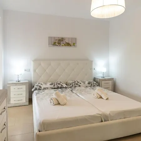 Modern 2 Bedroom Apartment 100 M From The Beach Jávea Buitenkant foto