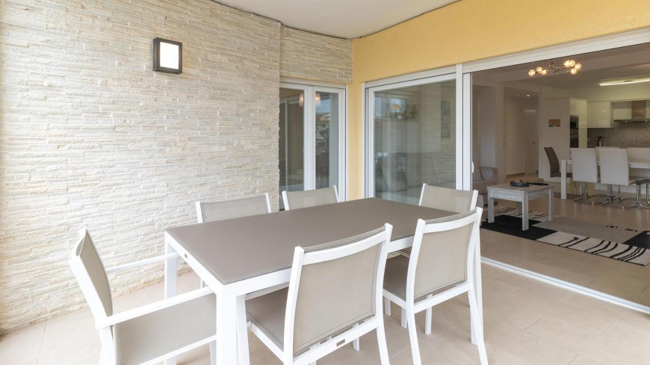 Modern 2 Bedroom 100 M From The Apartment Jávea